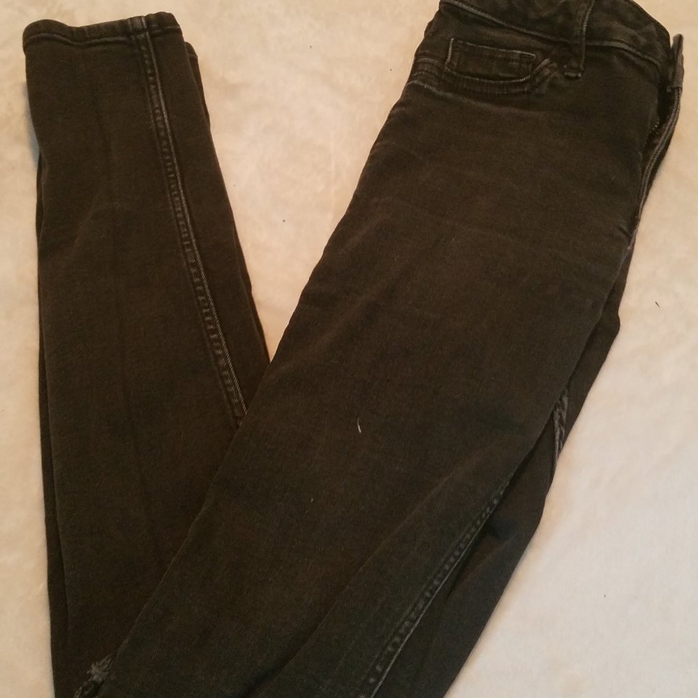 Black Low Rise Super Skinny Hollister Jeans
